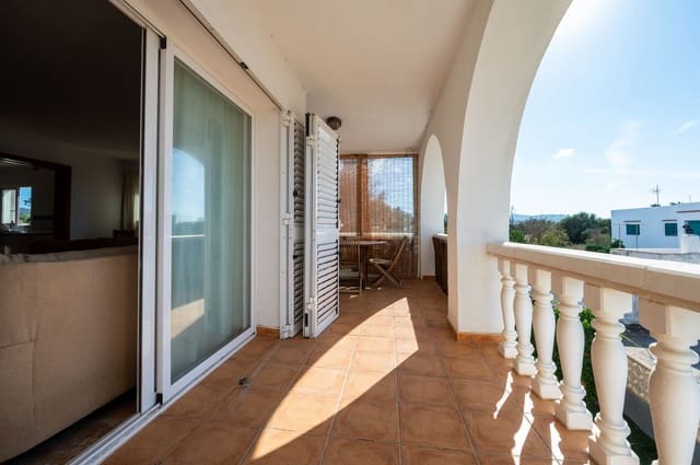 Piso de 2 habitaciones en Sant Antoni de Portmany en venta - 485.000 € (Ref: 10094177)