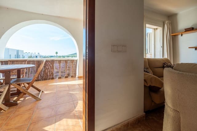Piso de 2 habitaciones en Sant Antoni de Portmany en venta - 485.000 € (Ref: 10094177)