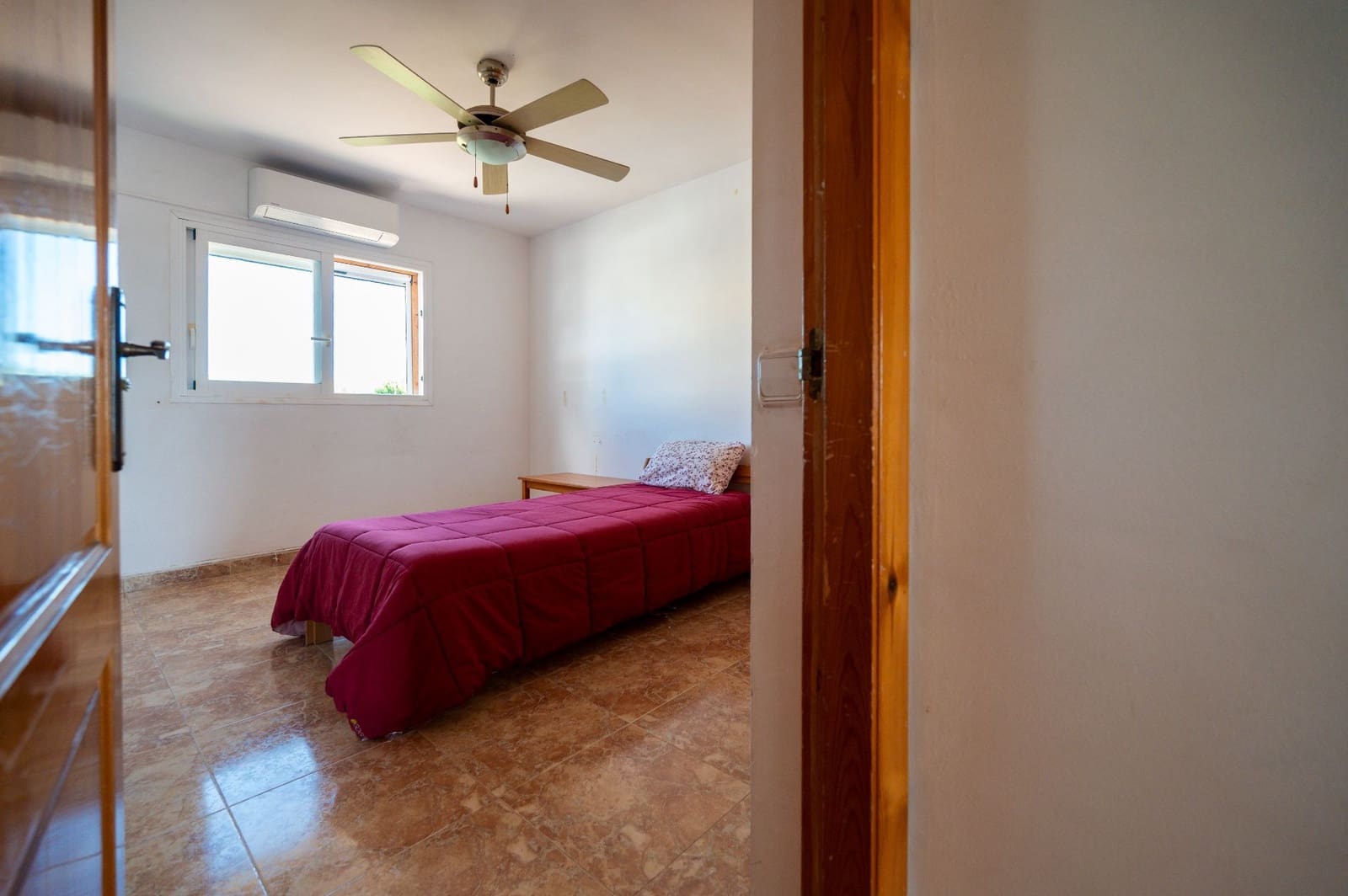 Piso de 2 habitaciones en Sant Antoni de Portmany en venta - 485.000 € (Ref: 10094177)