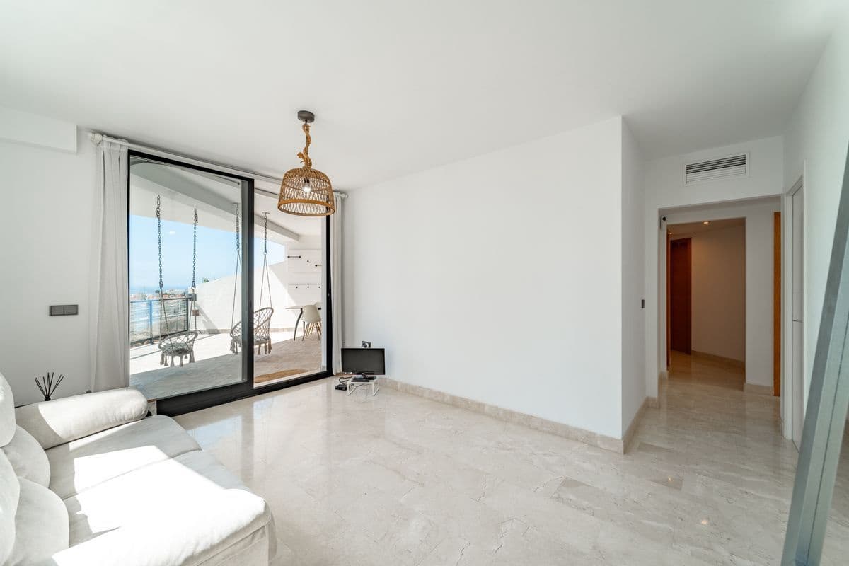 3 makuuhuone Asunto myytävänä paikassa Mijas mukana uima-altaan - 439 000 € (Ref: 10097510)