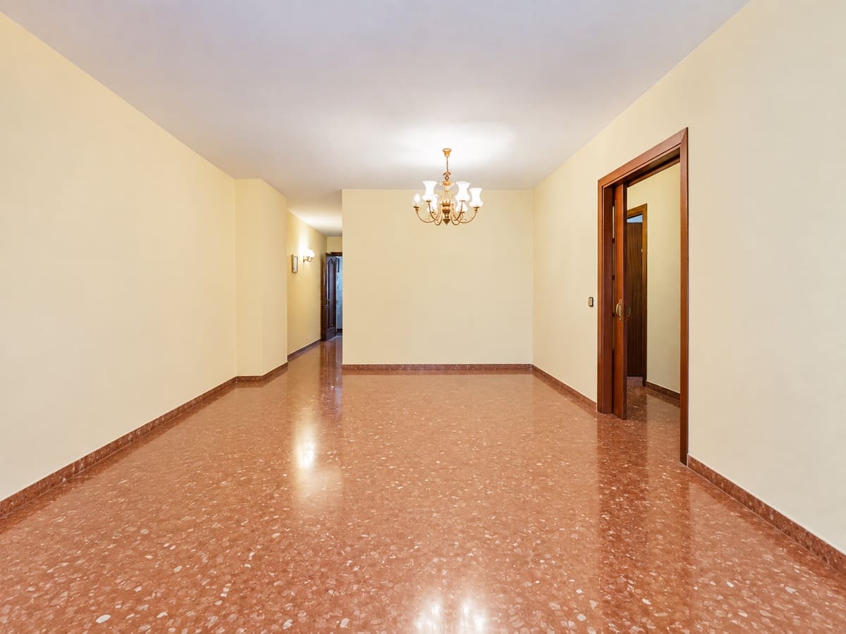 4 soveværelse Lejlighed til salg i Malaga by - € 690.000 (Ref: 10101546)