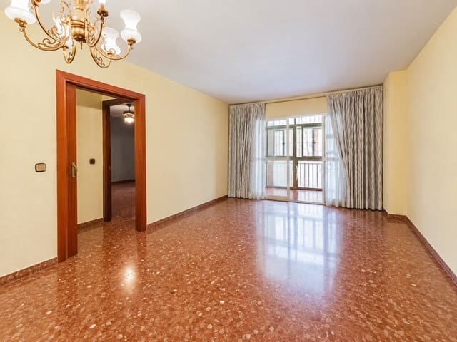 4 soveværelse Lejlighed til salg i La Malagueta, Málaga by - € 690.000 (Ref: 10101546)