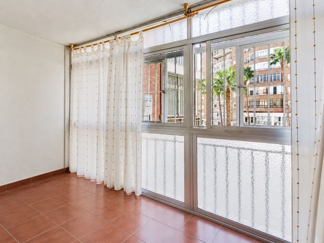 4 soveværelse Lejlighed til salg i La Malagueta, Málaga by - € 690.000 (Ref: 10101546)