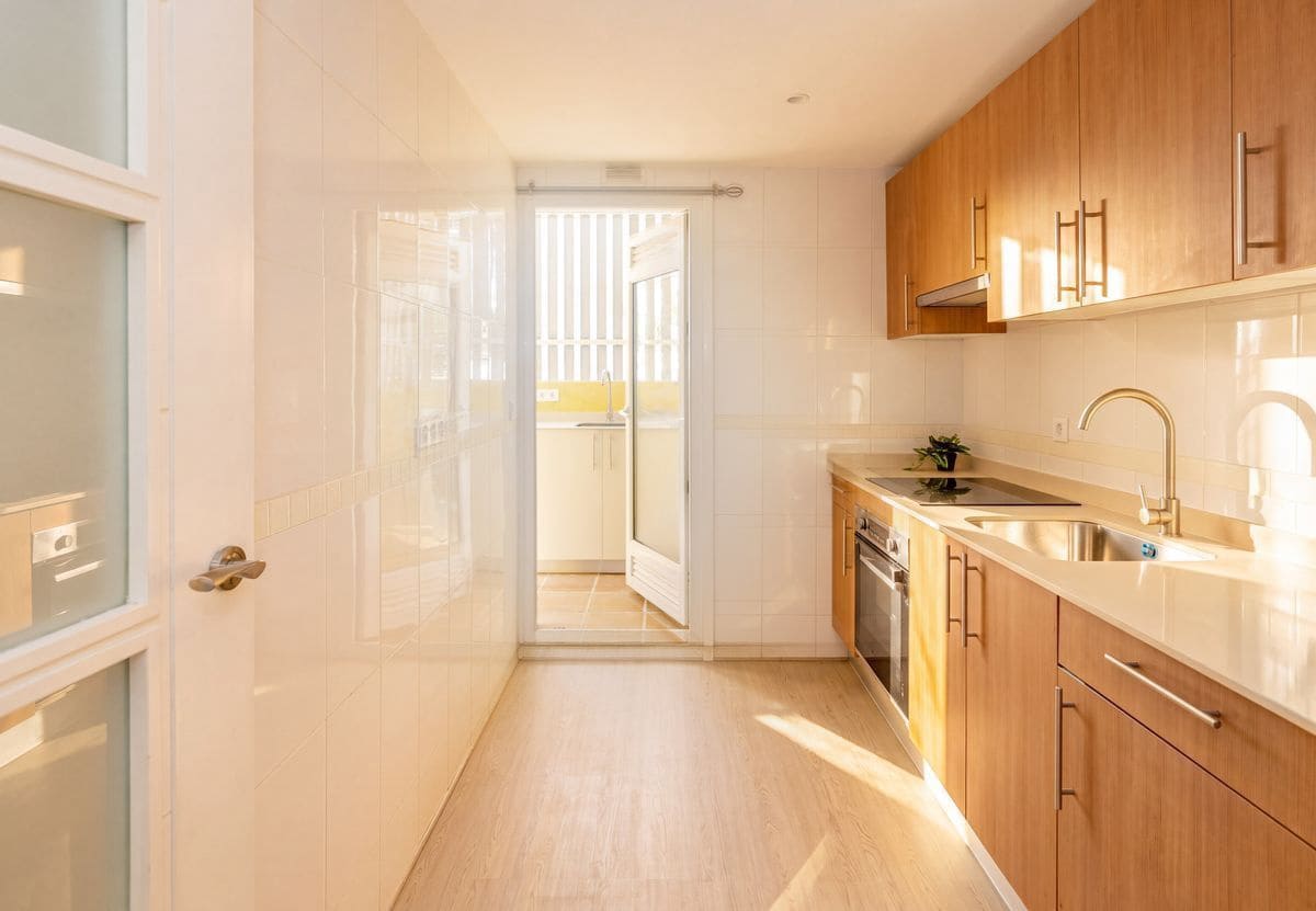 Piso de 1 habitación en Rincón de la Victoria en venta con piscina garaje - 320.000 € (Ref: 10108696)