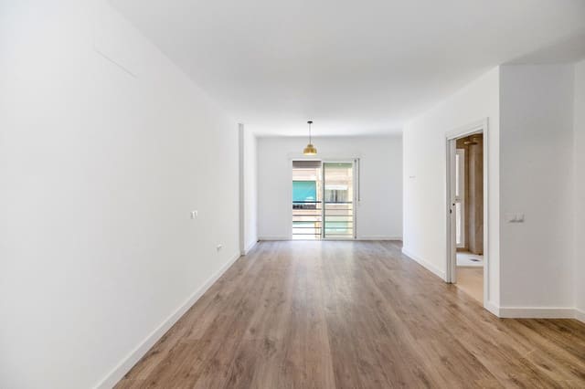 1 slaapkamer Flat te koop in La Trinidad, Málaga stad - € 240.000 (Ref: 10108697)