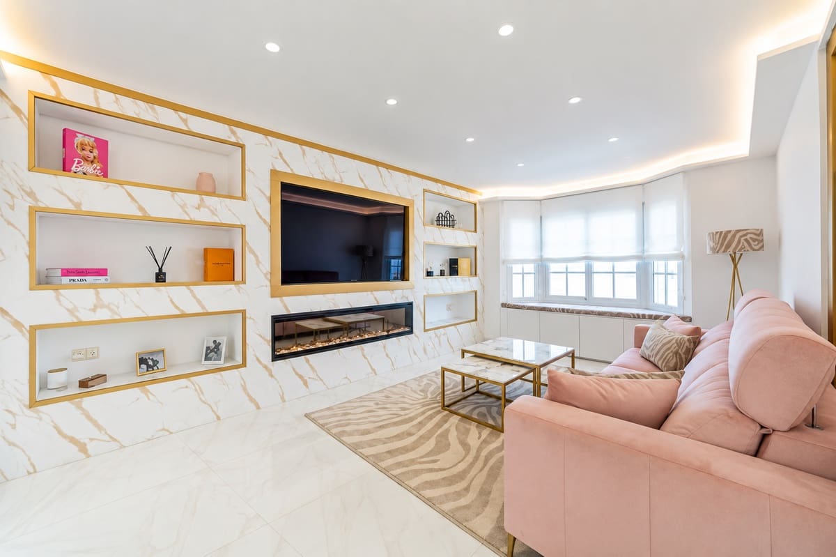 4 slaapkamer Halfvrijstaande villa te koop in Ojen met zwembad garage - € 850.000 (Ref: 10113562)
