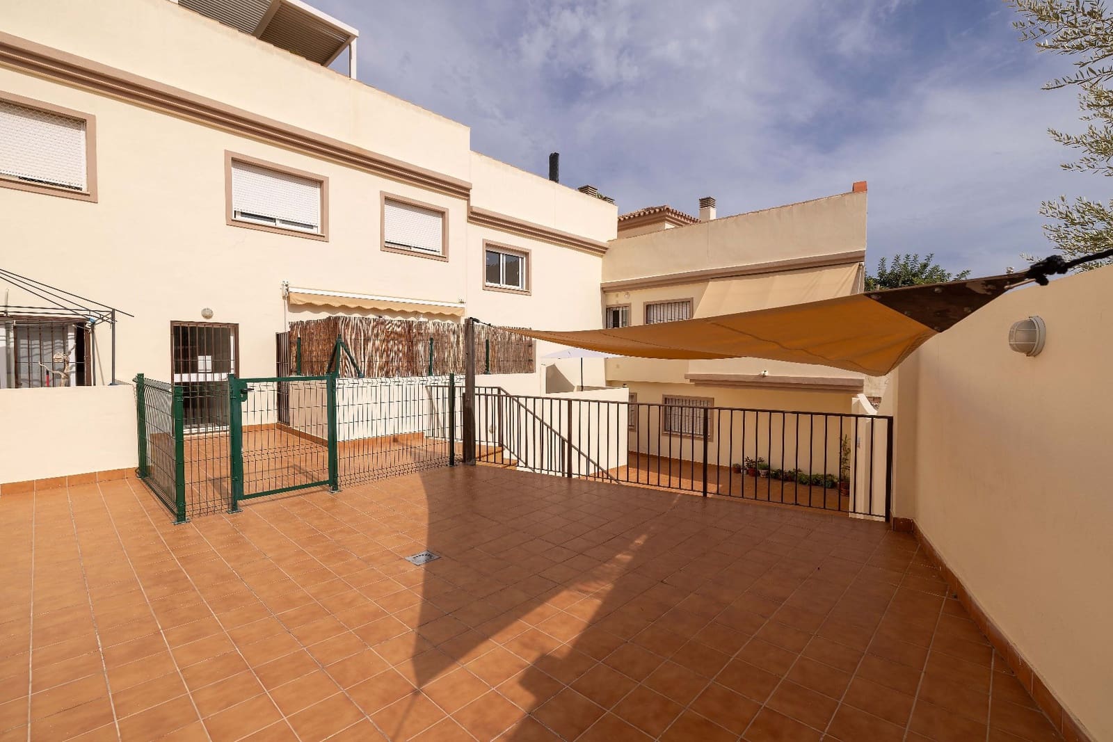 3 bedroom Flat for sale in Torremolinos with pool garage - € 310,000 (Ref: 10113563)