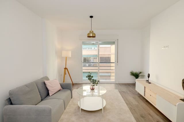 1 slaapkamer Flat te koop in Málaga stad - € 270.000 (Ref: 10113565)