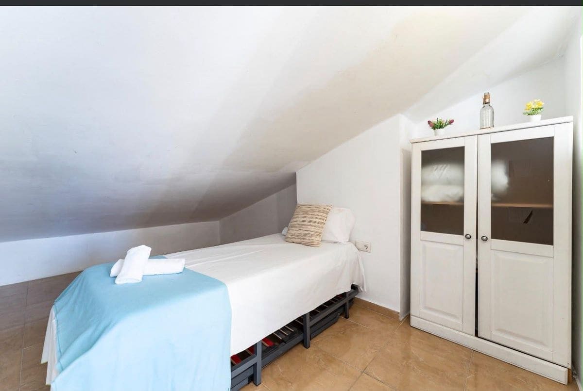 2 soveværelse Lejlighed til salg i Malaga by - € 259.900 (Ref: 10113568)
