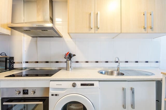 2 soverom Leilighet til salgs i Cruz de Humilladero, Málaga by - € 259 900 (Ref: 10113568)