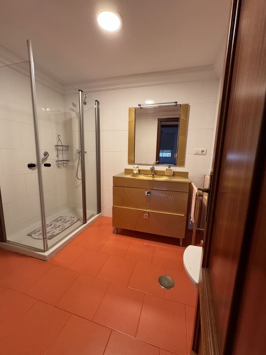 3 soveværelse Lejlighed til salg i Malaga by - € 290.000 (Ref: 10113569)