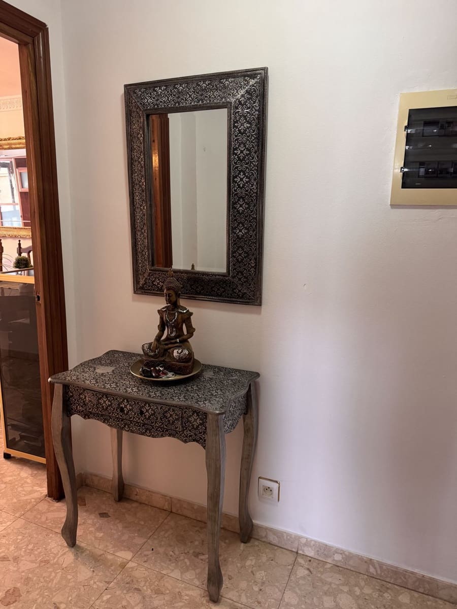 3 soveværelse Lejlighed til salg i Malaga by - € 290.000 (Ref: 10113569)