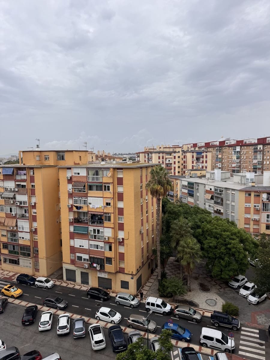 3 soveværelse Lejlighed til salg i Malaga by - € 290.000 (Ref: 10113569)