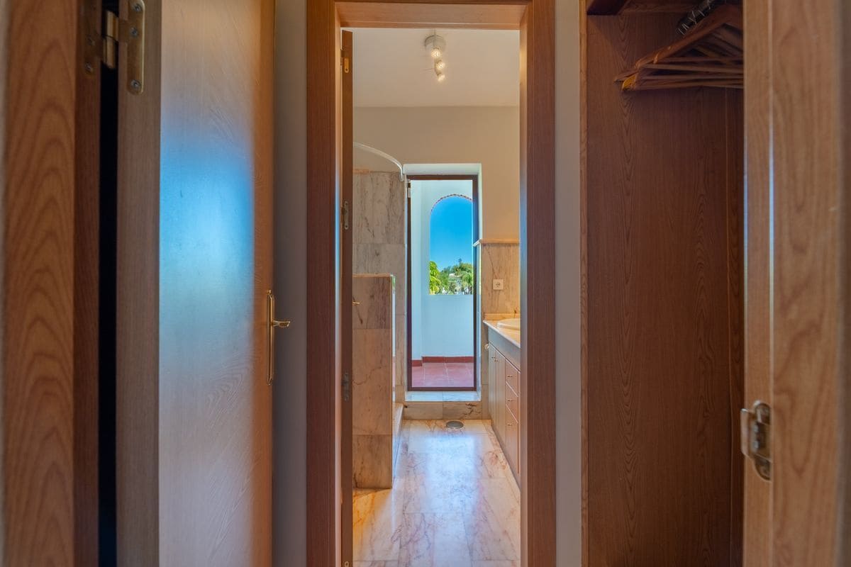 4 chambre Villa/Maison à vendre à Estepona - 1 895 000 € (Ref: 10118730)