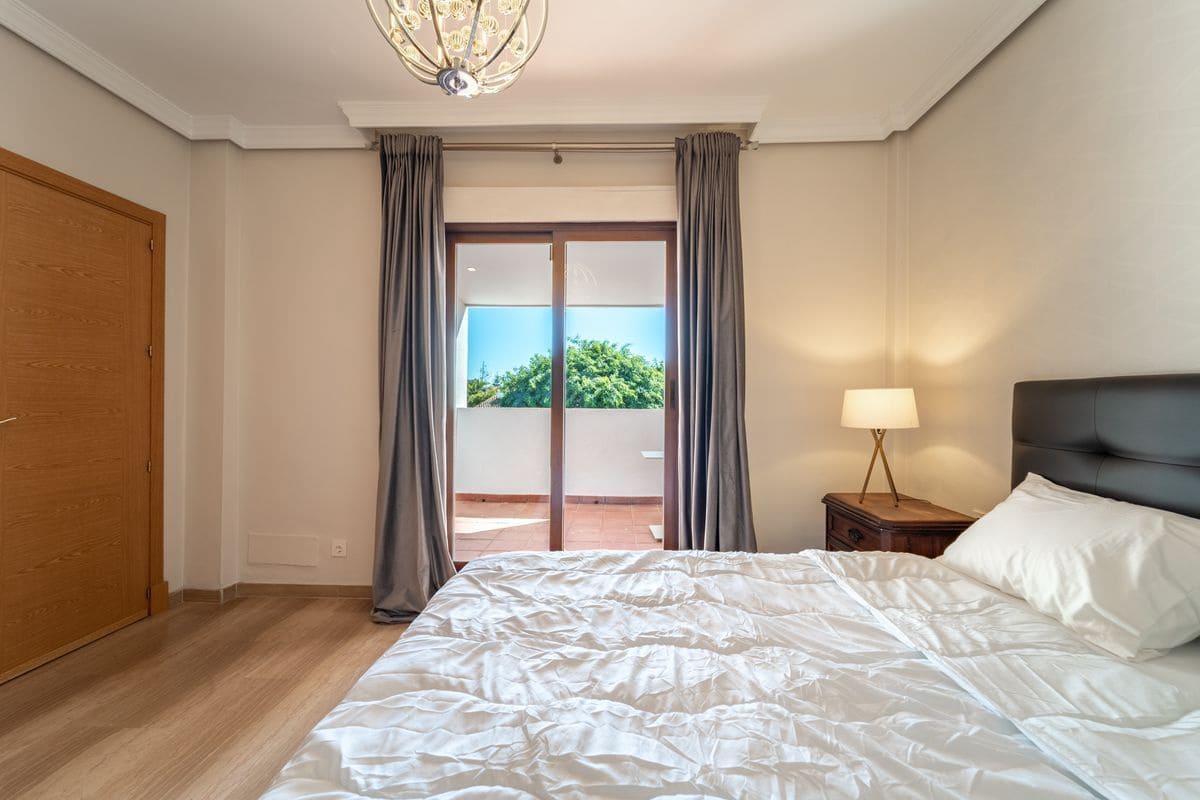 4 chambre Villa/Maison à vendre à Estepona - 1 895 000 € (Ref: 10118730)