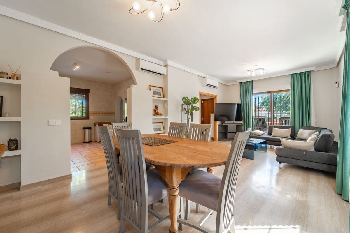 4 chambre Villa/Maison à vendre à Estepona - 1 895 000 € (Ref: 10118730)