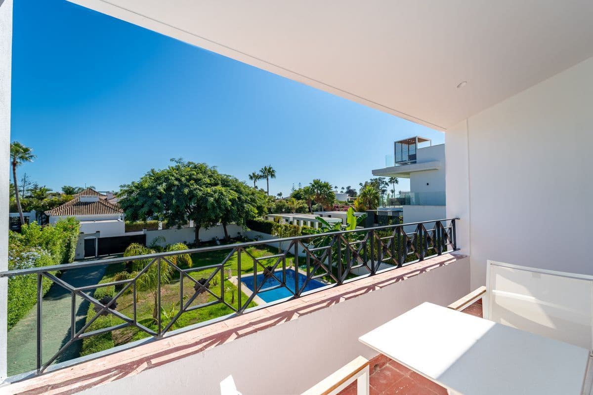 4 chambre Villa/Maison à vendre à Estepona - 1 895 000 € (Ref: 10118730)