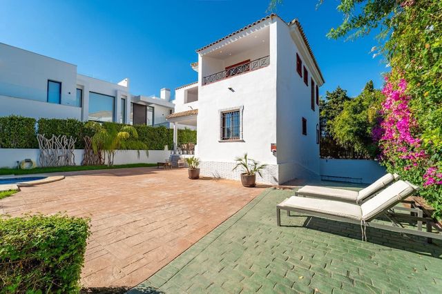 4 chambre Villa/Maison à vendre à Estepona - 1 895 000 € (Ref: 10118730)