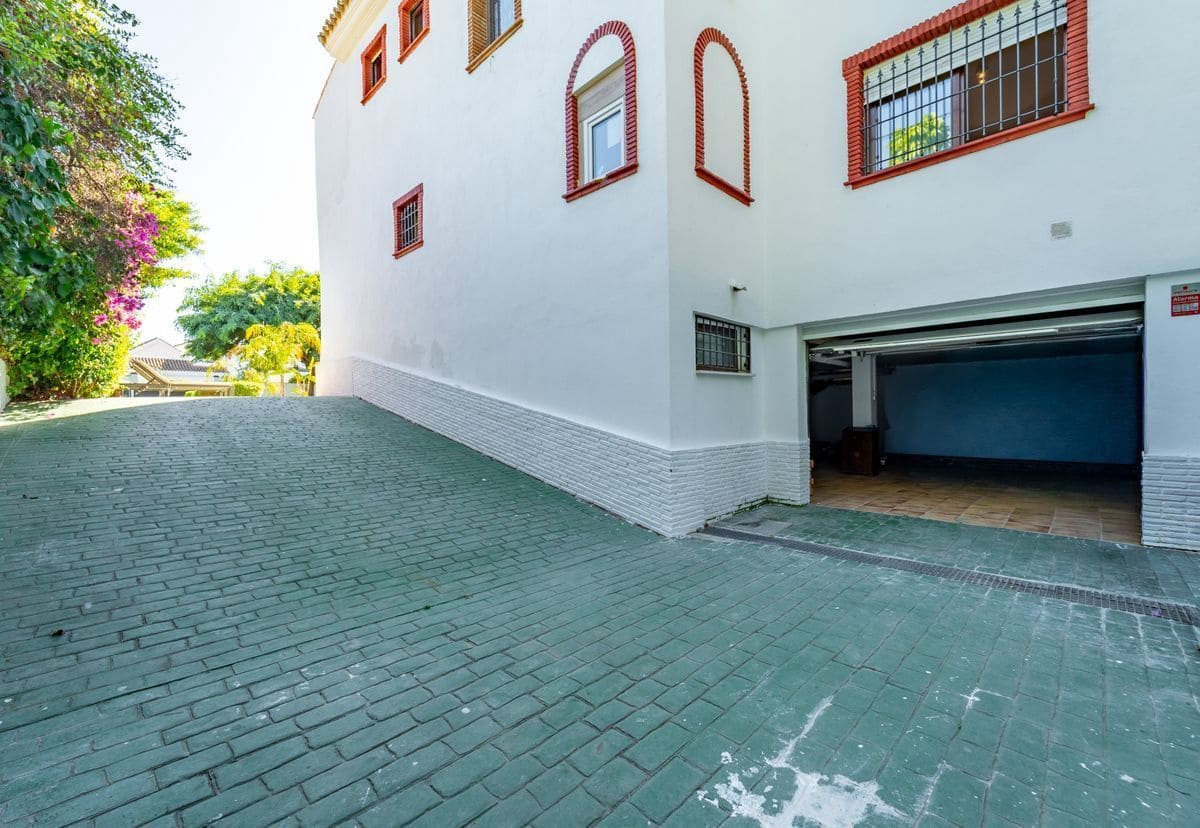 4 chambre Villa/Maison à vendre à Estepona - 1 895 000 € (Ref: 10118730)