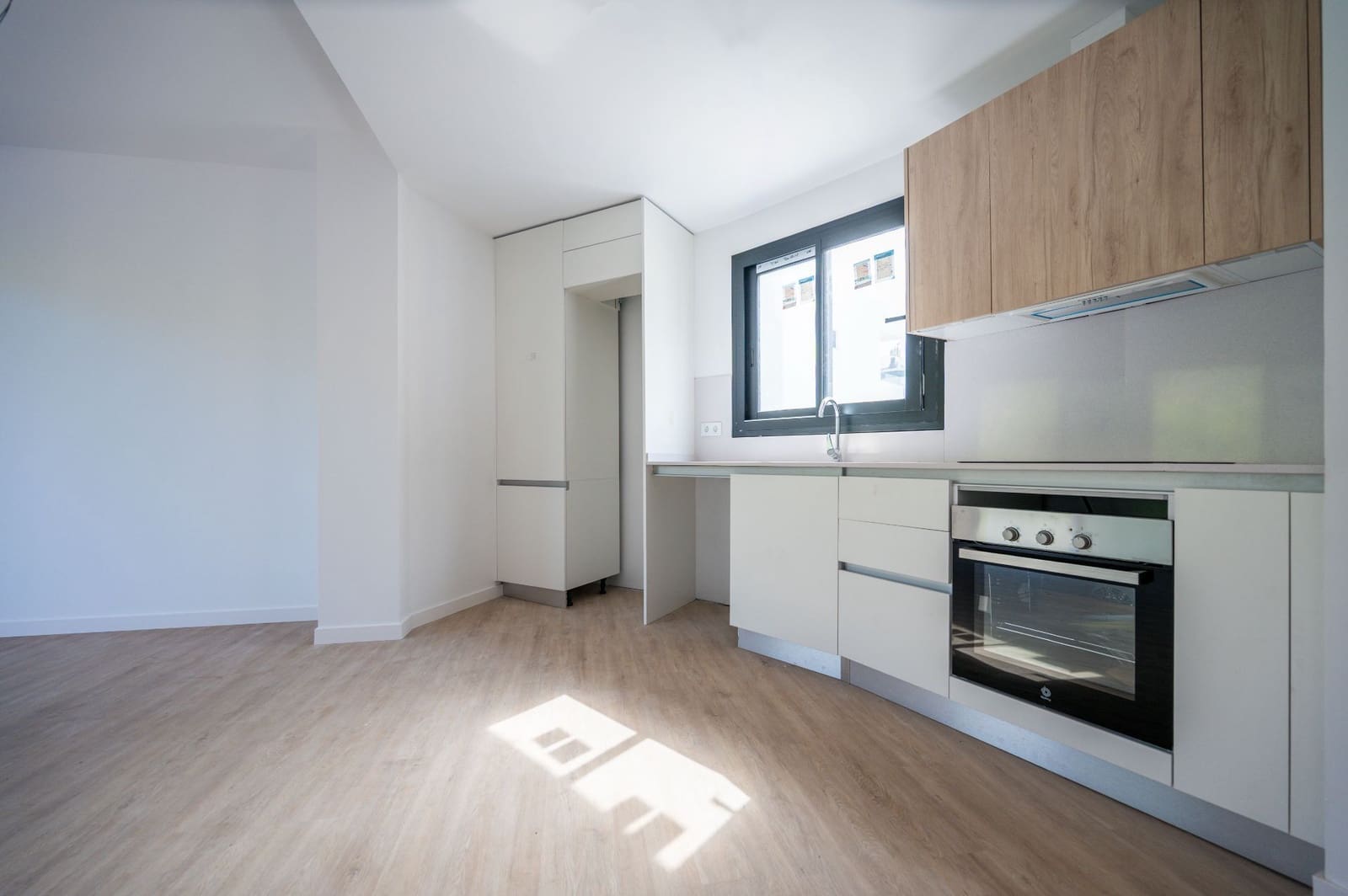 2 bedroom Flat for sale in Sant Antoni de Portmany with pool - € 560,000 (Ref: 10123399)