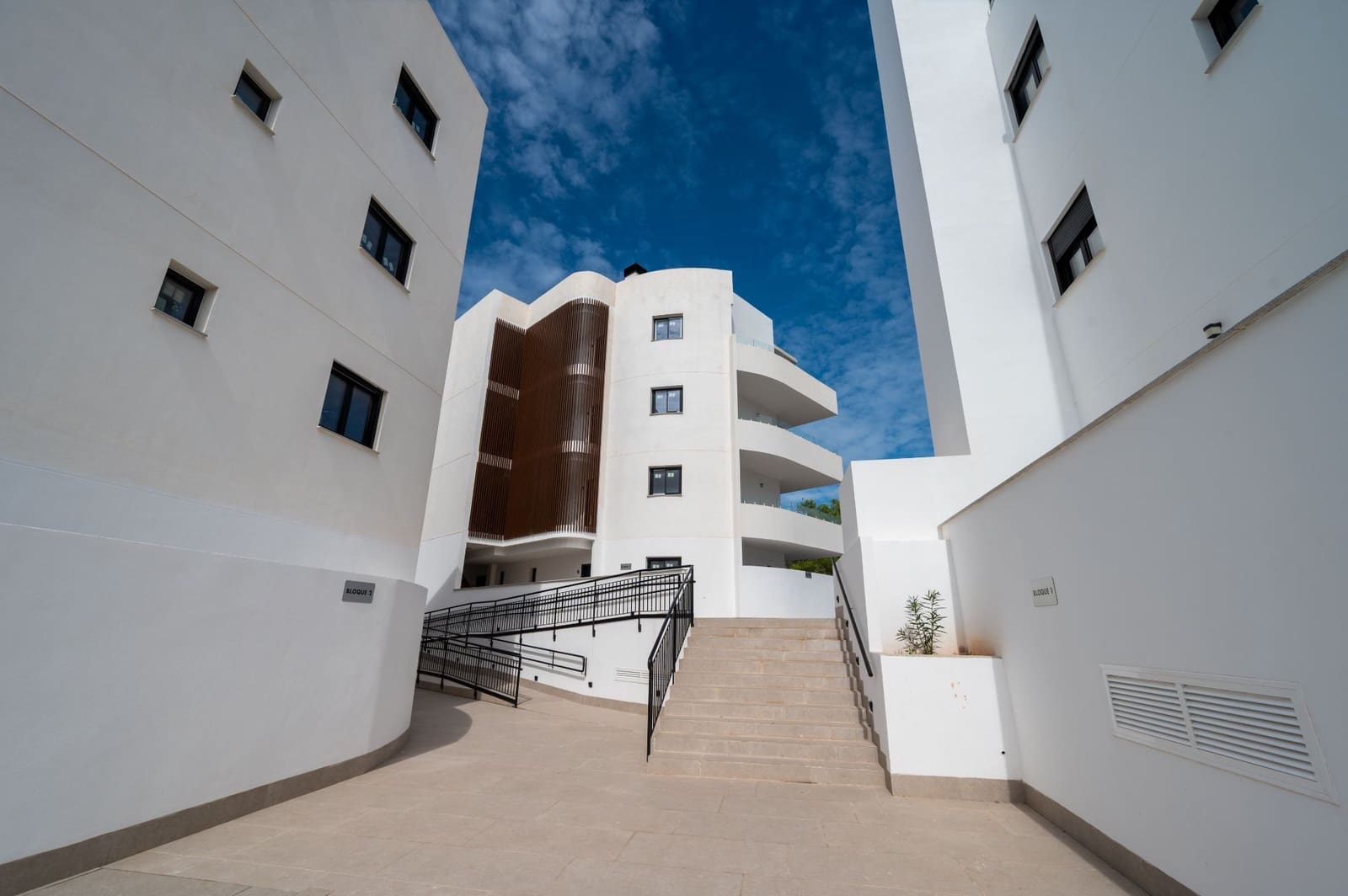 2 bedroom Flat for sale in Sant Antoni de Portmany with pool - € 560,000 (Ref: 10123399)