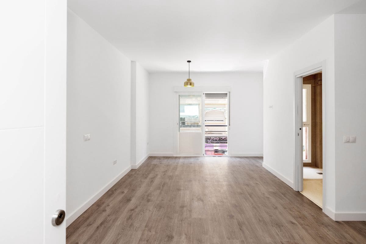 1 sovrum Lägenhet till salu i Malaga stad - 230 000 € (Ref: 10127662)