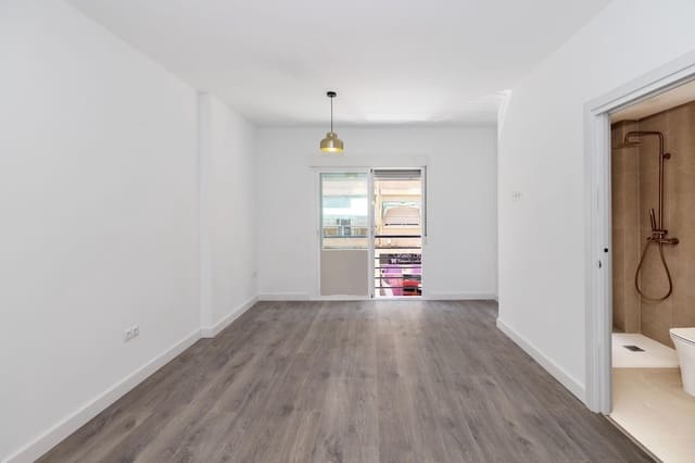 1 sovrum Lägenhet till salu i Málaga stad - 230 000 € (Ref: 10127662)