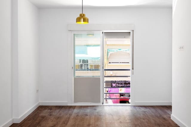 1 sovrum Lägenhet till salu i Málaga stad - 230 000 € (Ref: 10127662)