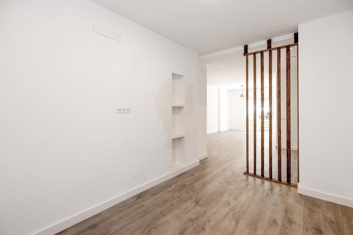 1 sovrum Lägenhet till salu i Malaga stad - 230 000 € (Ref: 10127662)