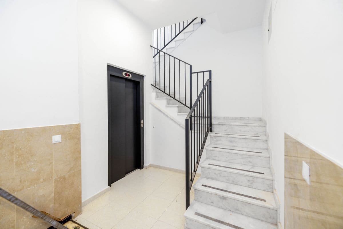1 sovrum Lägenhet till salu i Malaga stad - 230 000 € (Ref: 10127662)
