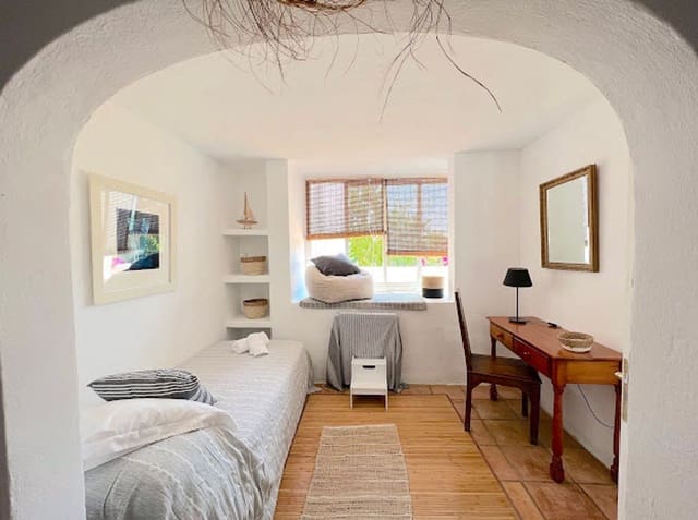 8 chambre Villa/Maison à vendre à Sant Antoni de Portmany avec piscine garage - 2 950 000 € (Ref: 10127664)