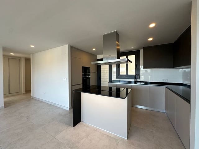 3 chambre Appartement à vendre à Atalaya-Isdabe, Estepona avec piscine garage - 785 000 € (Ref: 10127666)