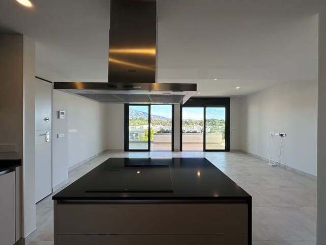 3 chambre Appartement à vendre à Atalaya-Isdabe, Estepona avec piscine garage - 785 000 € (Ref: 10127666)