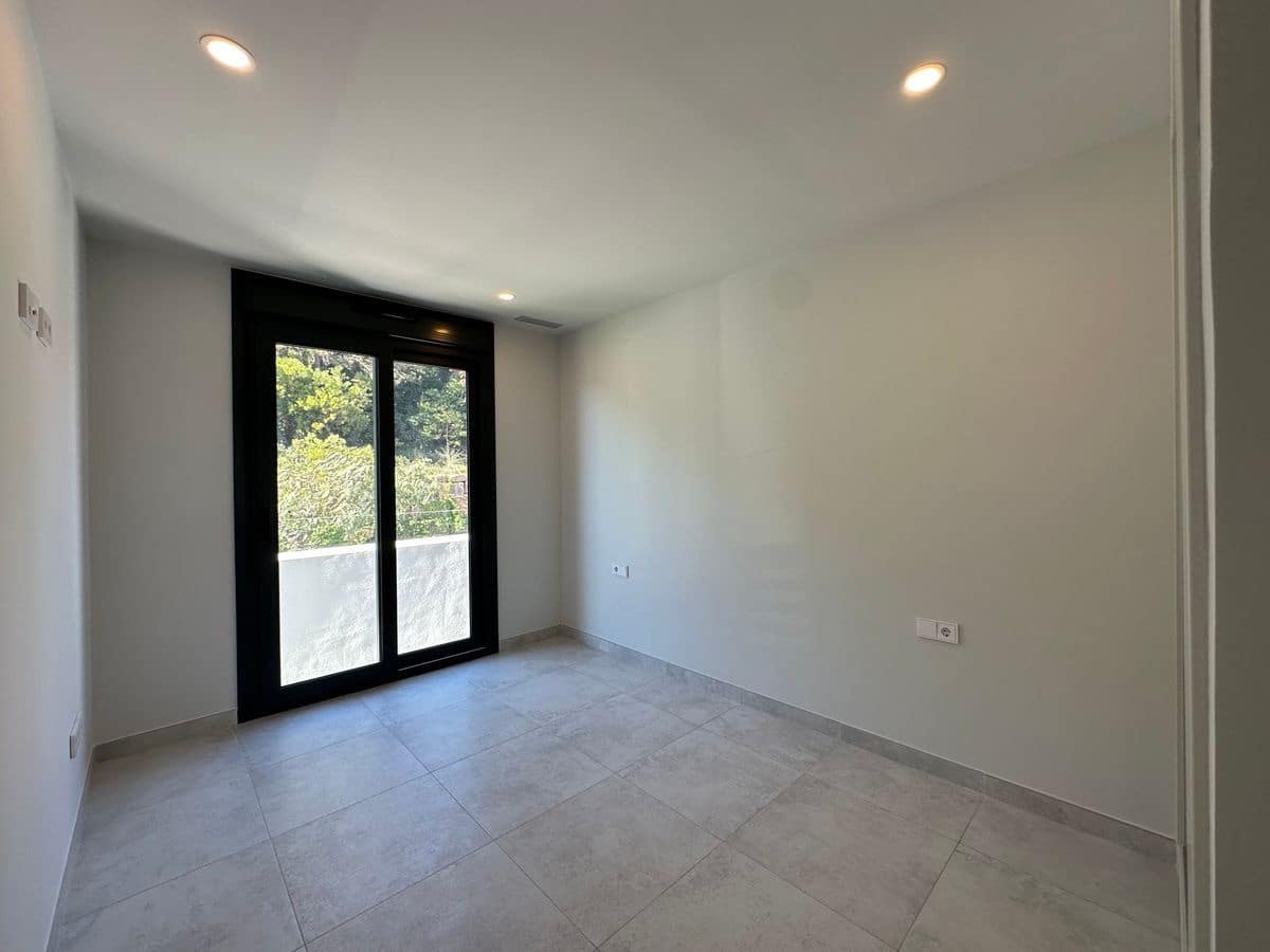 3 chambre Appartement à vendre à Atalaya-Isdabe avec piscine garage - 785 000 € (Ref: 10127666)