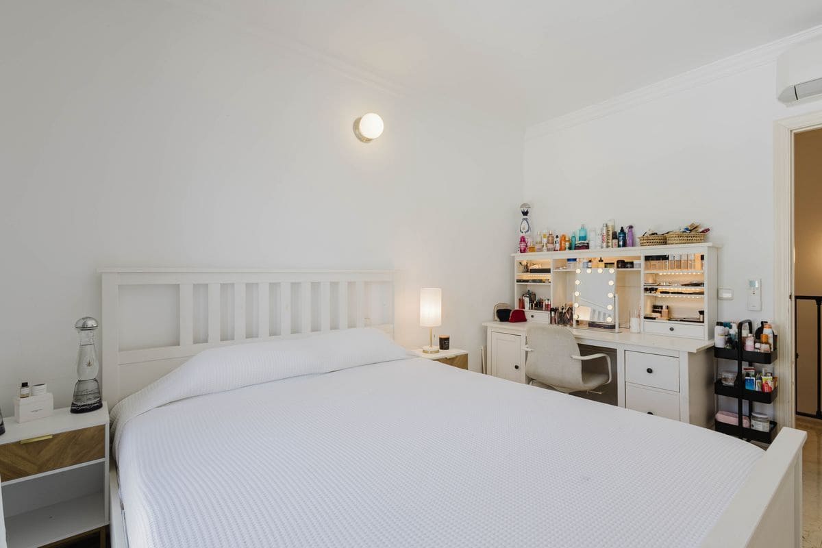 4 slaapkamer Villa te koop in New Golden Mile met zwembad garage - € 1.600.000 (Ref: 10131167)