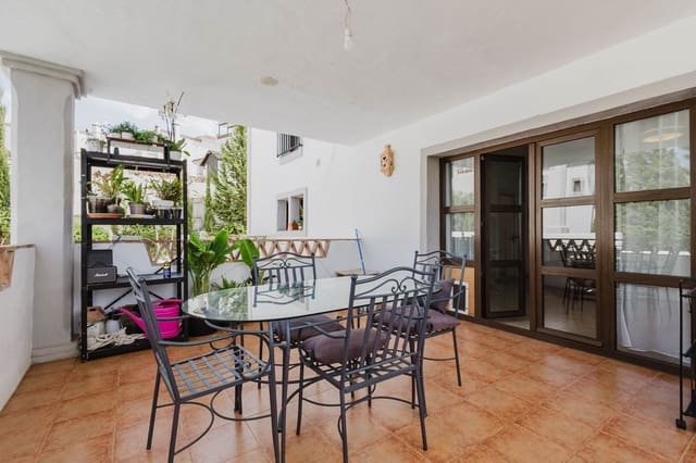 4 slaapkamer Villa te koop in Selwo, Estepona met zwembad garage - € 1.600.000 (Ref: 10131167)