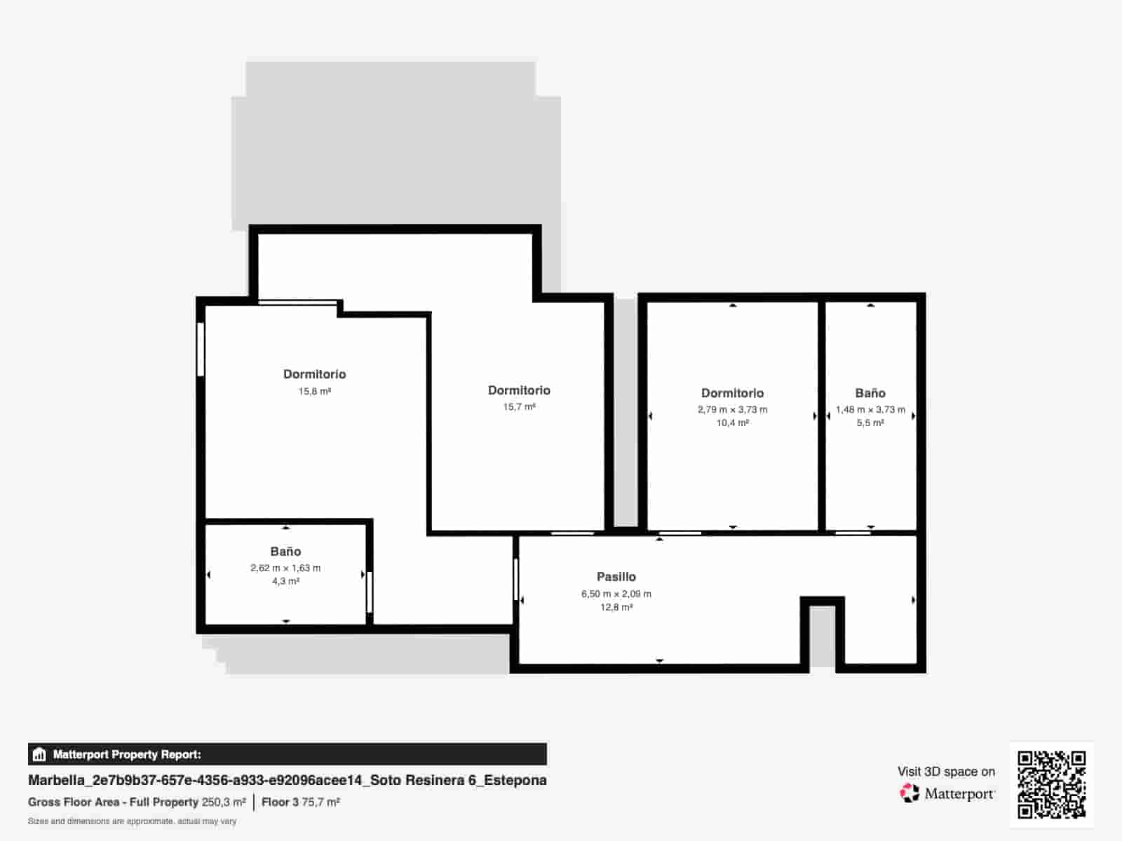 4 bedroom Villa for sale in New Golden Mile with pool garage - € 1,600,000 (Ref: 10131167)