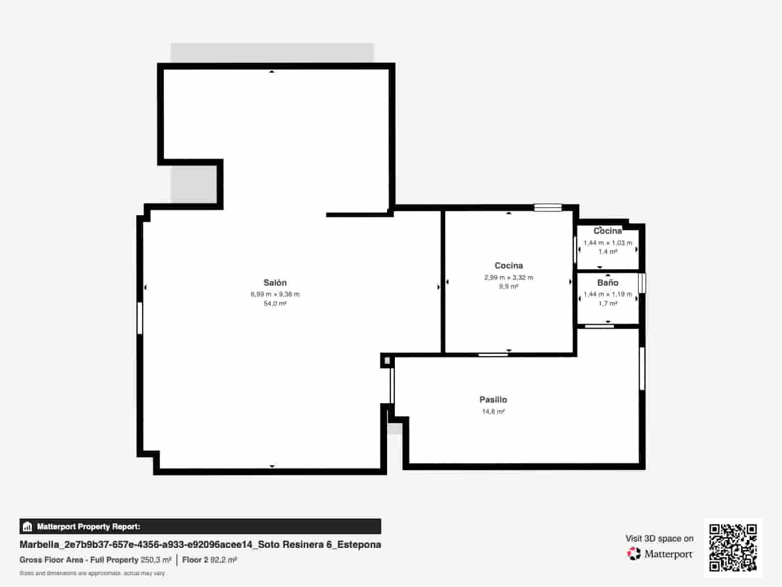 4 bedroom Villa for sale in New Golden Mile with pool garage - € 1,600,000 (Ref: 10131167)