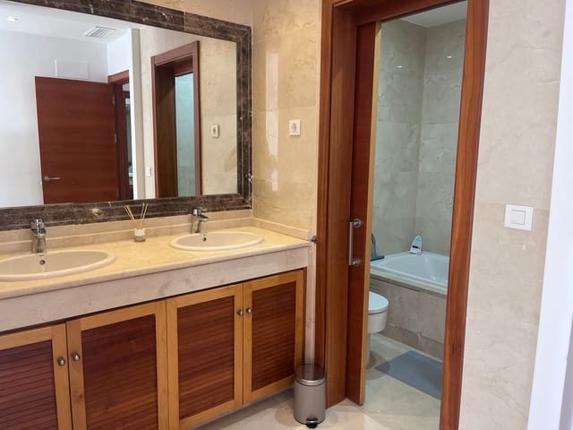 3 slaapkamer Villa te koop in Valle Romano Golf, Estepona - € 465.000 (Ref: 10135596)