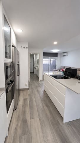3 soveværelse Byhus til salg i Cártama med garage - € 349.900 (Ref: 10135598)