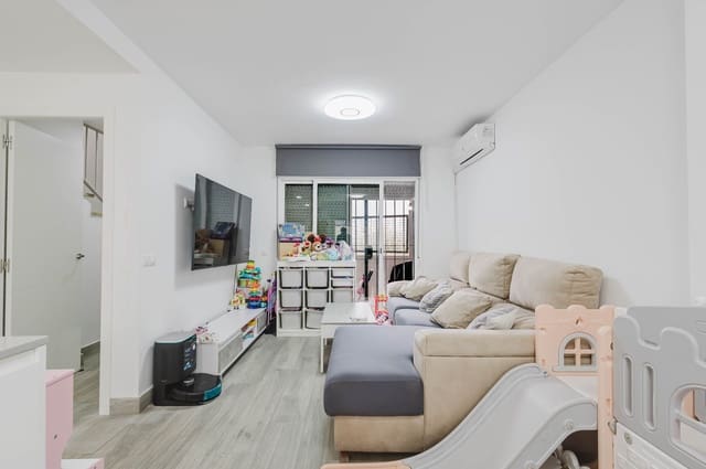 3 soveværelse Byhus til salg i Cártama med garage - € 349.900 (Ref: 10135598)