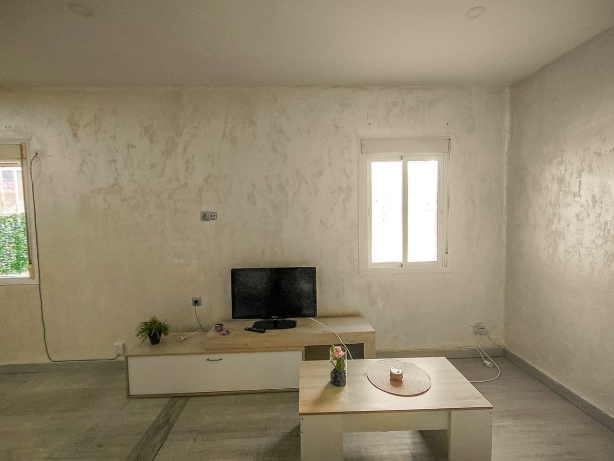 Piso de 2 habitaciones en Málaga ciudad en venta - 220.000 € (Ref: 10139100)