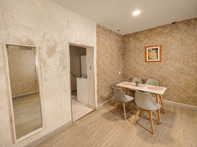 Piso de 2 habitaciones en Cruz de Humilladero, Málaga ciudad en venta - 220.000 € (Ref: 10139100)