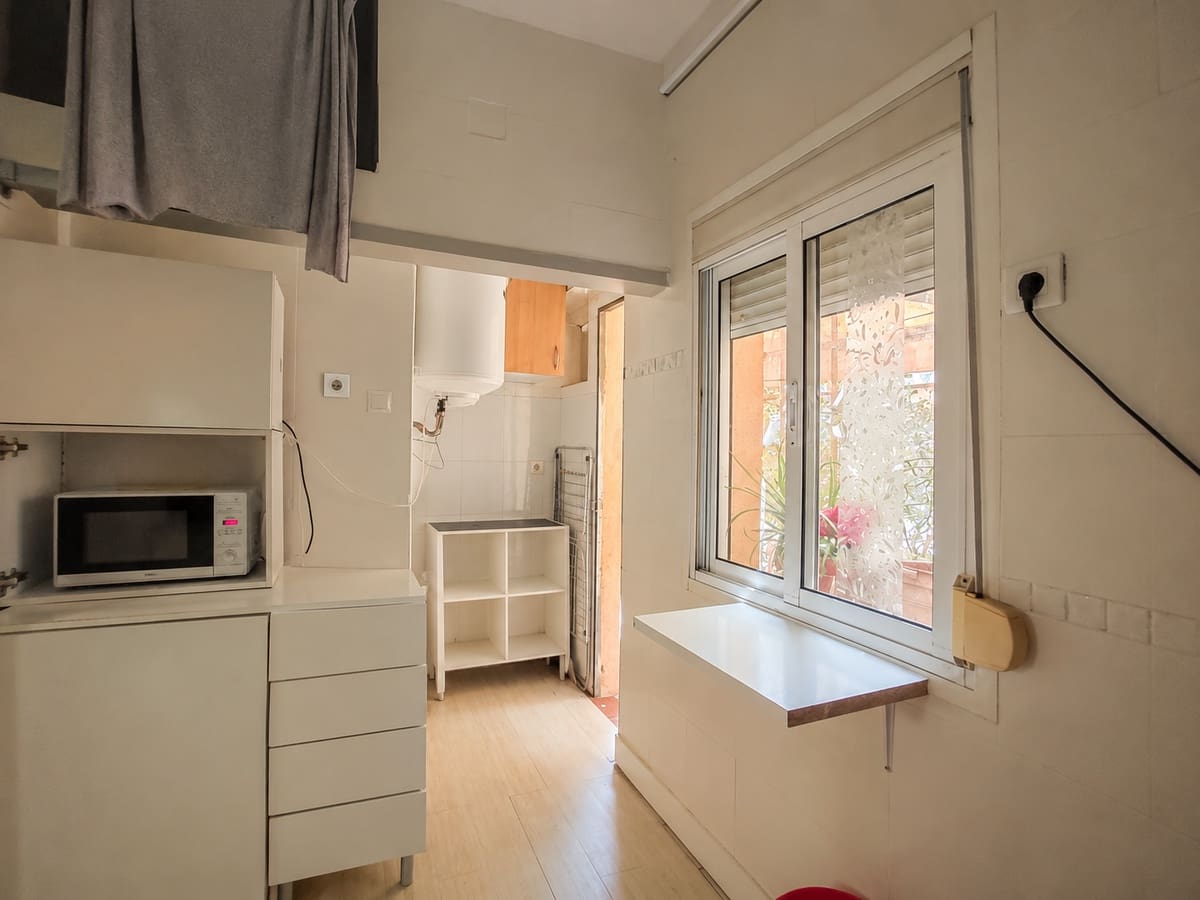 Piso de 2 habitaciones en Málaga ciudad en venta - 220.000 € (Ref: 10139100)