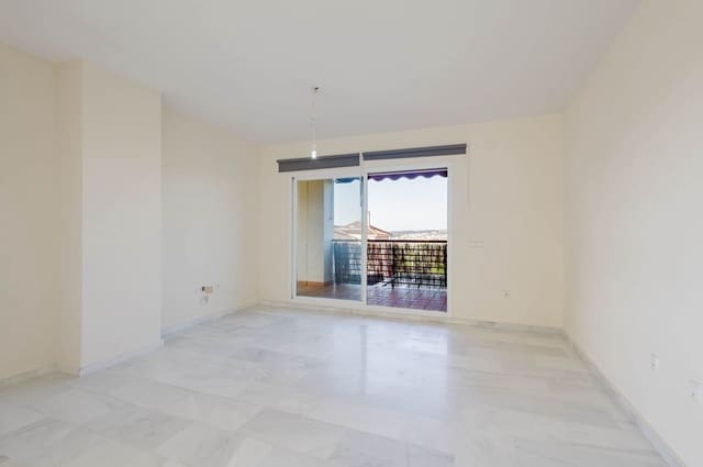 3 chambre Appartement à vendre à Vélez-Málaga avec piscine garage - 375 000 € (Ref: 10139102)