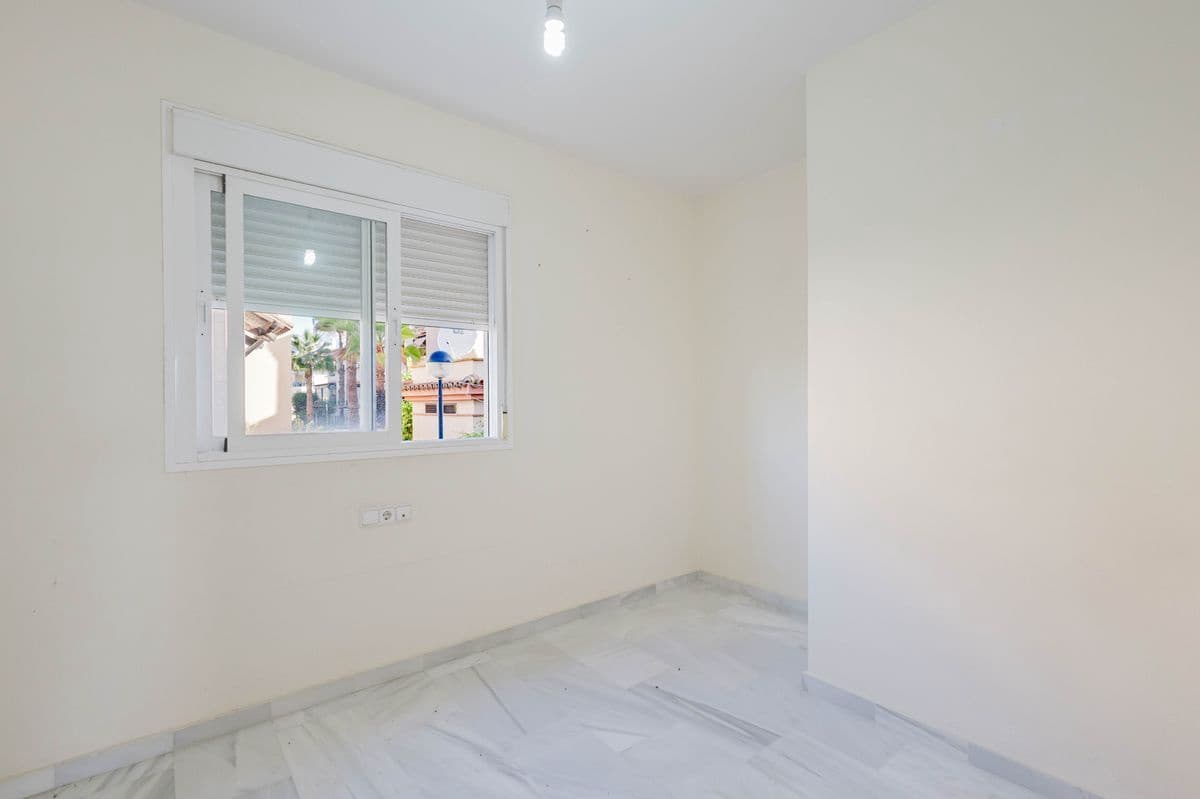 3 chambre Appartement à vendre à Velez-Malaga avec piscine garage - 375 000 € (Ref: 10139102)