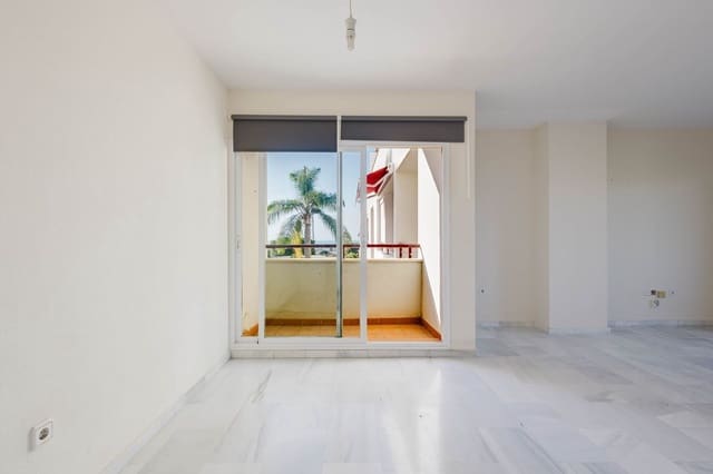 3 chambre Appartement à vendre à Vélez-Málaga avec piscine garage - 375 000 € (Ref: 10139102)