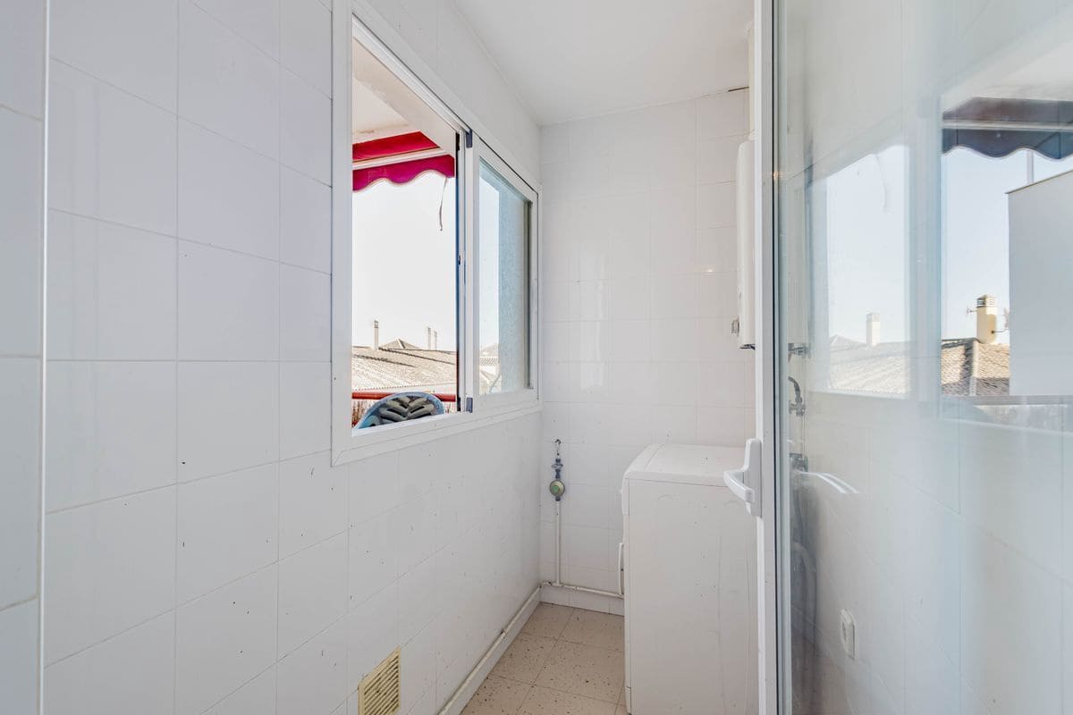 3 chambre Appartement à vendre à Velez-Malaga avec piscine garage - 375 000 € (Ref: 10139102)