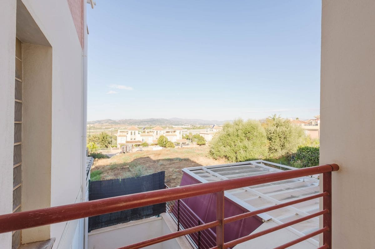 3 chambre Appartement à vendre à Velez-Malaga avec piscine garage - 375 000 € (Ref: 10139102)