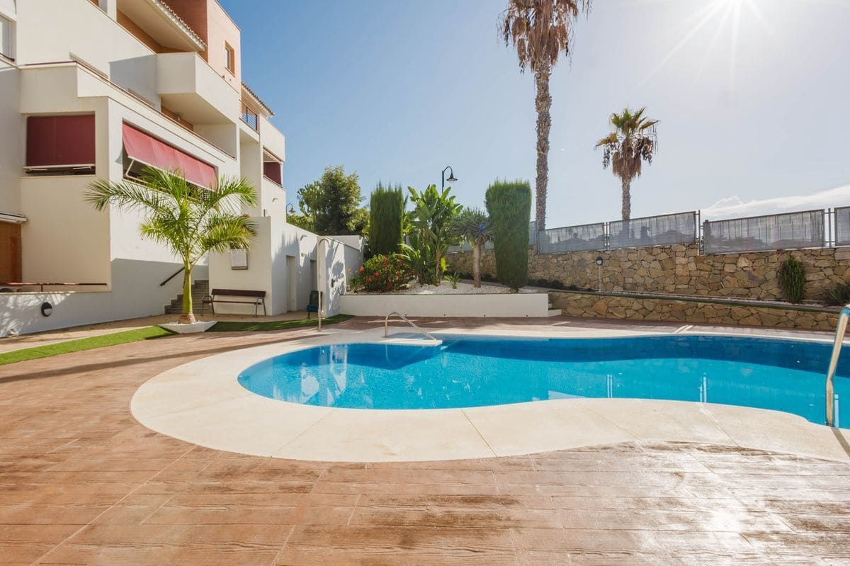 3 chambre Appartement à vendre à Velez-Malaga avec piscine garage - 375 000 € (Ref: 10139102)